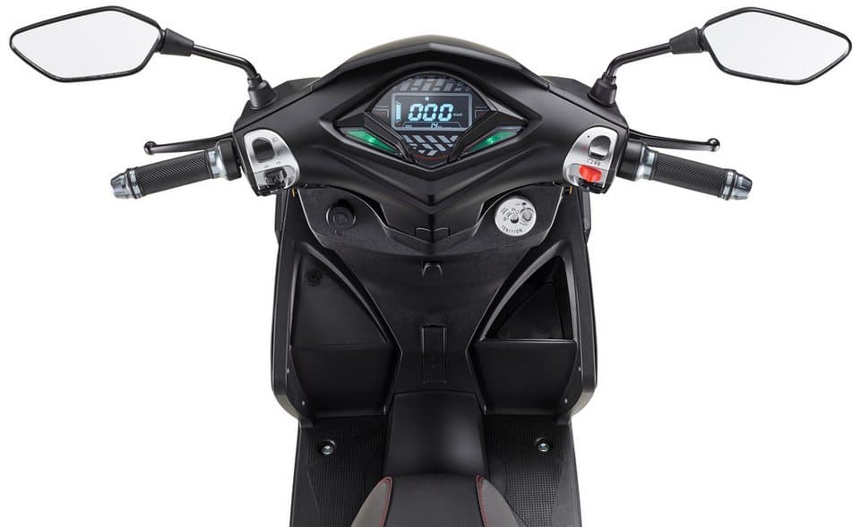 Luxxon E-Motorroller LuXXon F18e (45km/h), 3000 W, 45 km/h, Elektroroller mit Straßenzulassung, LED-Paket - Thumbnail 3