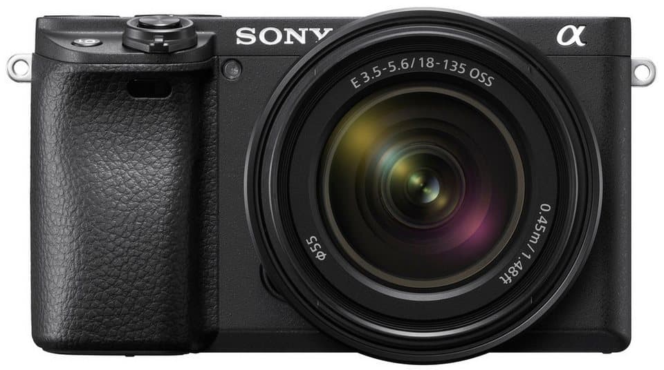 Sony Set: SEL70350G Objektiv + Alpha 6400AMB APS-C Systemkamera (SEL-18135, SEL70350G, 24 MP, 2x opt. Zoom, Bluetooth, WLAN, E-Mount Systemkamera, 24 Megapixel, 4K Video, 180° Klapp-Display) - Thumbnail 2