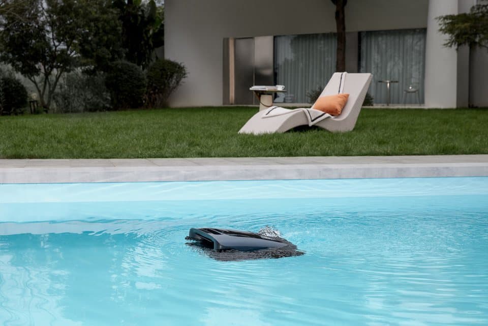 Beatbot Poolroboter AquaSense 2 Ultra, (Konnektivität Wifi + Bluetooth-Verbindung), Der weltweit erste KI-gesteuerte 5-in-1-Roboter-Poolreiniger - Thumbnail 8