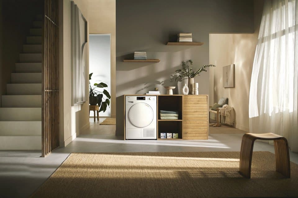 Miele Wärmepumpentrockner TSA523WP 8kg Active, Getestet auf 20 Jahre perfekte Wäschepflege, 25 Jahre Motorgarantie - Thumbnail 5