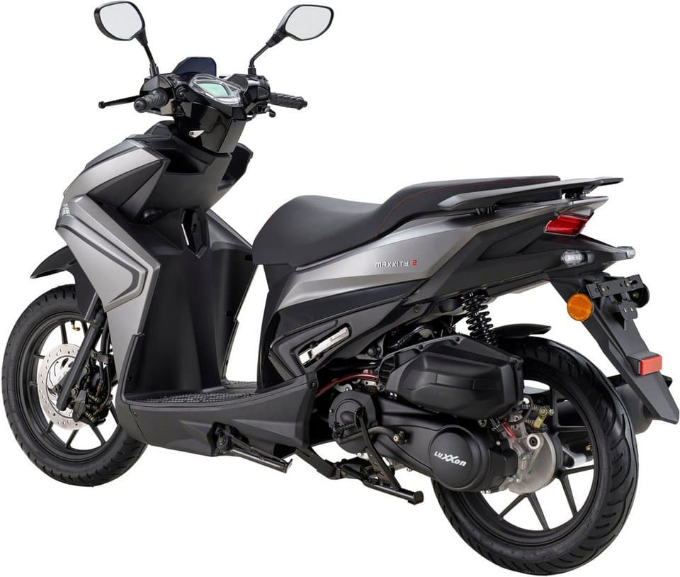 Luxxon Motorroller MaXXity 2 125, E5+, grau, 125 ccm, 85 km/h, Euro 5+, USB zum Laden externer Geräte (5V) - Thumbnail 3