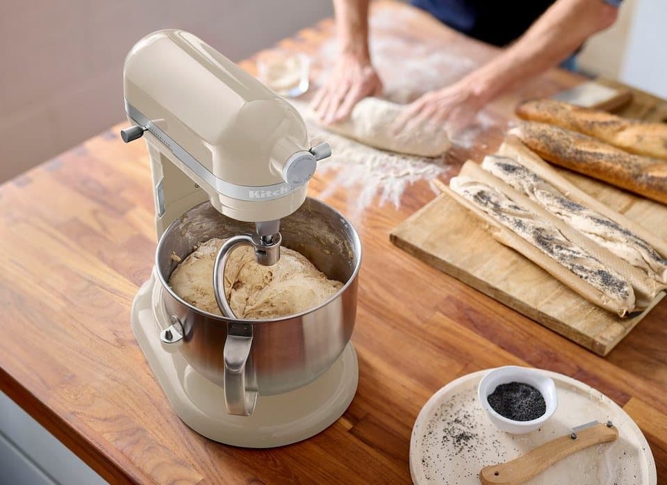 KitchenAid Küchenmaschine 5KSM70SHXEAC Crème, 375 W, 6,6 l Schüssel - Thumbnail 6