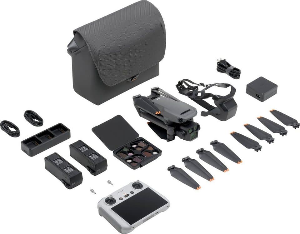 DJI Mavic 3 Pro Fly More Combo (DJI RC) Drohne (5,1K, DJI RC Fernsteuerung, 3 Akkus, Ladestation und Umhängetasche) - Thumbnail 3