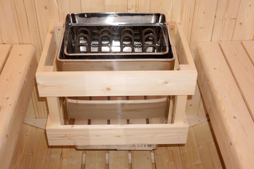 Sanotechnik Fasssauna »TROMSÖ L«, BxTxH: 189 x 180 x 191,5 cm, 3,8 mm, geeignet für 4 Personen, Fichetnholz - Thumbnail 9