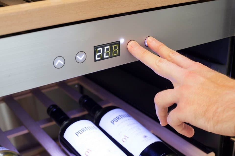 Caso Weinkühlschrank 725 WineComfort 660 Smart - Thumbnail 2