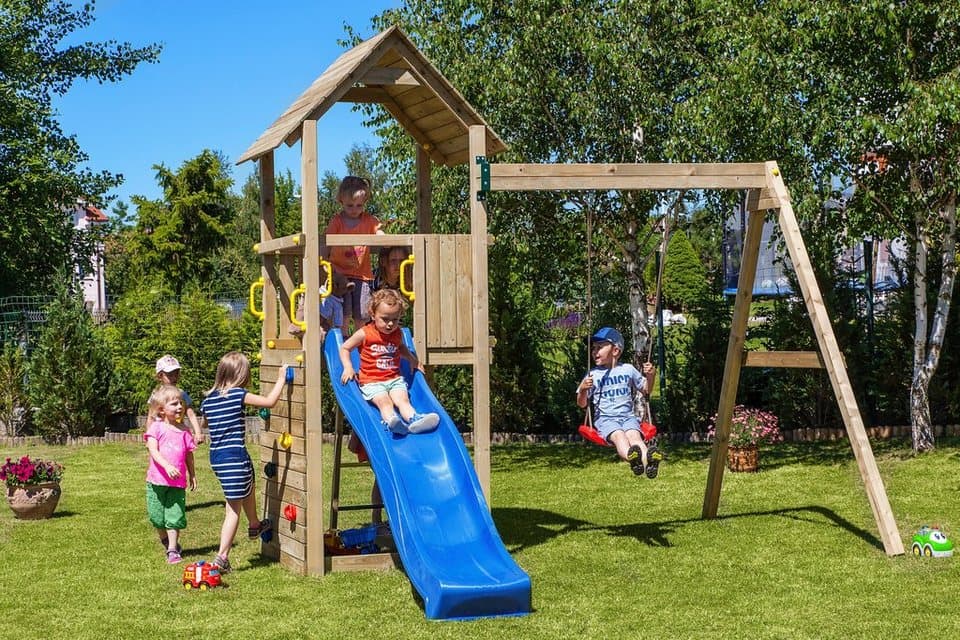 FUNGOO Spielturm CAROL 2, mit Schaukel & Rutsche, Kletterwand - Bild 1