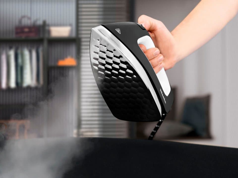 Miele Bügelsystem B 4312 FashionMaster, 2200 W, mit Wabensohle für beste Bügelergebnisse - Thumbnail 5