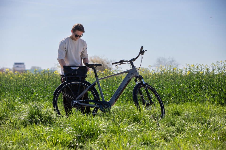 FISCHER Fahrrad E-Bike Trekkingrad VIATOR MOVE 01 474 D, 8 Gang Shimano Acera RD-M3020-8 Schaltwerk, Heckmotor, 474 Wh - Thumbnail 23