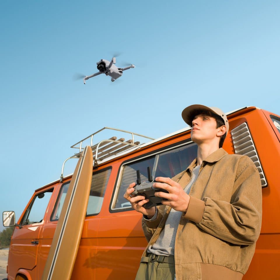 DJI Lito X1 Fly More Combo (DJI RC 2) Drohne (4K Ultra HD, Set, DJI RC 2 Fernsteuerung, 3 Akkus, Ladestation und Tasche) - Thumbnail 6