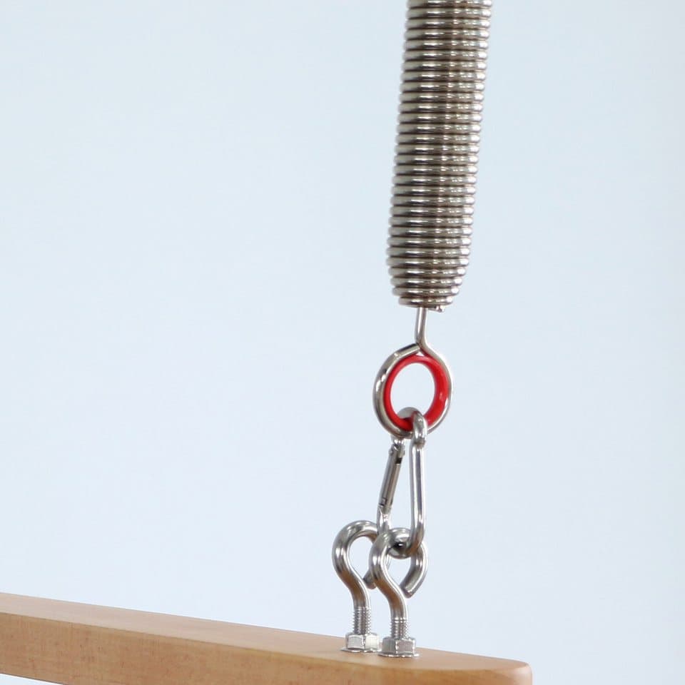JASPORT Pilates-Reformer K80 Cadillac 2-in-1 aus Buchenholz bis 150 kg für Zuhause & Studio, (1x Pilates Reformer Cadillac K80, 1x Konvertermatte), 2-in-1 Reformer & Cadillac, Buchenholzrahmen, Edelstahlkonstruktion - Thumbnail 9