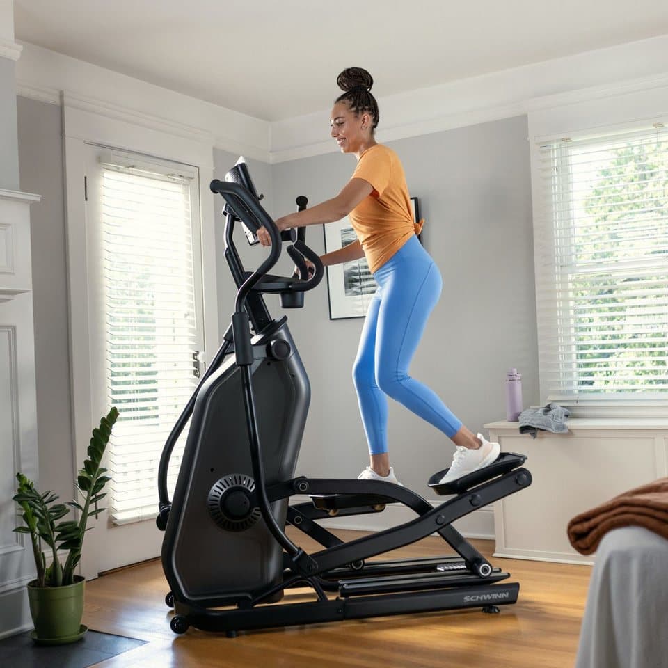 Schwinn Fitness Ellipsentrainer Schwinn 590E (elektronisch verstellbare Steigung/Neigung -5 bis +15), 150 kg max. Benutzergewicht, 25 Widerstandsstufen - Thumbnail 4