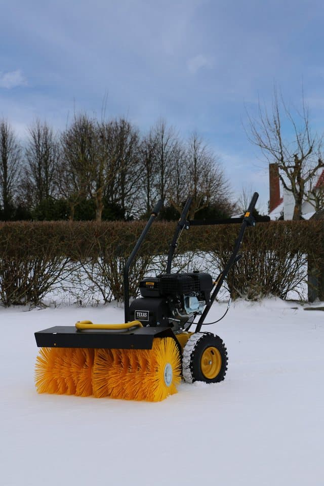 Texas Benzin-Kehrmaschine Handy Sweep 640TG, 60 cm Arbeitsbreite - Thumbnail 2