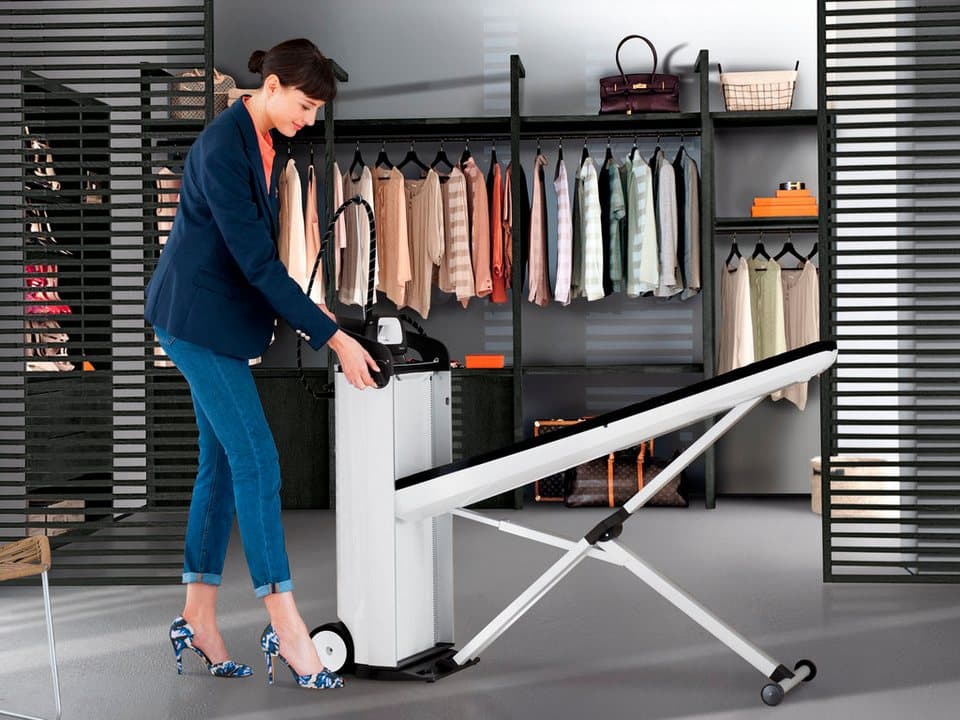 Miele Bügelsystem B 4312 FashionMaster, 2200 W, mit Wabensohle für beste Bügelergebnisse - Thumbnail 4